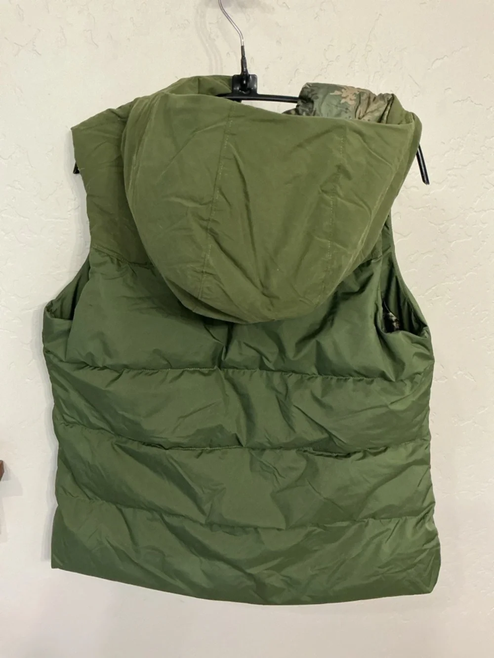Stio Turnbolt down vest, NWT, S, Pine Forest green - Picture 5 of 13